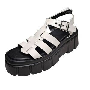 Caged Lug-Sole Sandals Faux Patent Leather Size 8.5 NEW with Tags